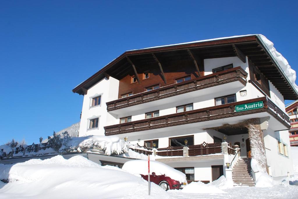 Alpen Apartments Austria Берванг Экстерьер фото